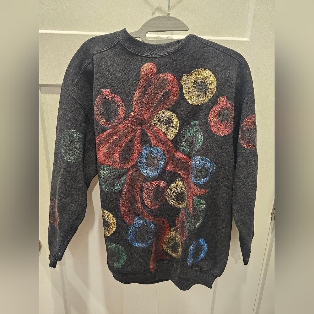 Vintage Chic Made in USA Black Christmas Sweatshirt Medium Glitter Ornaments Bow